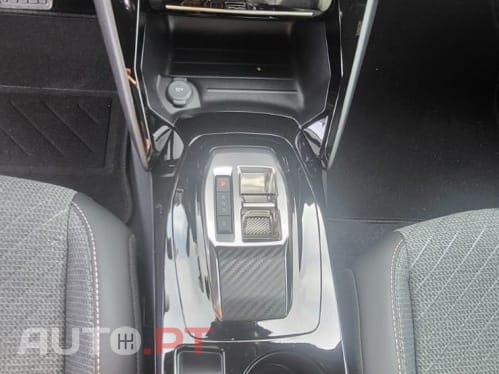 Peugeot E-2008 54 kWh Allure