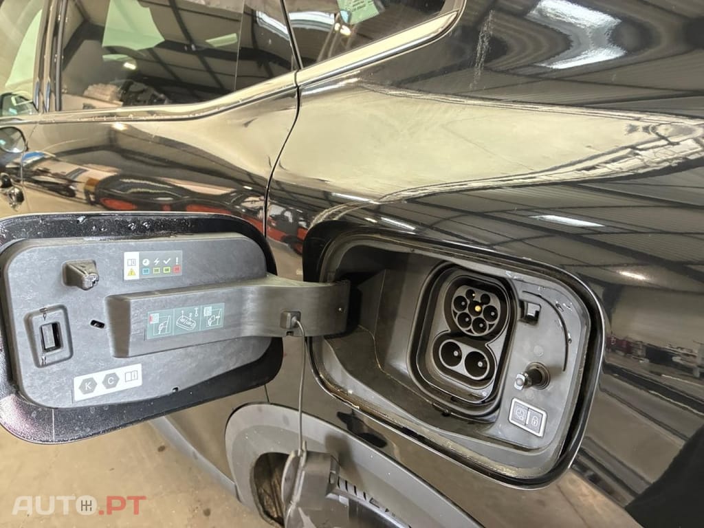 Citroen e-C4 X 50 kWh Shine