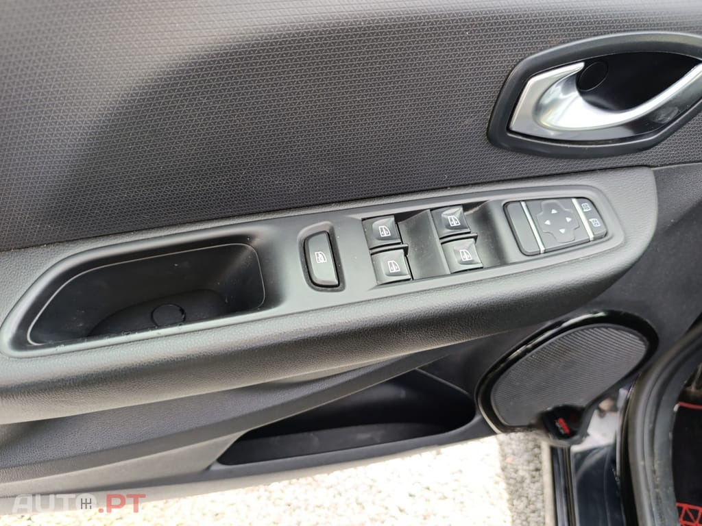 Renault Clio (Energy) TCe 90 Start & Stop INTENS