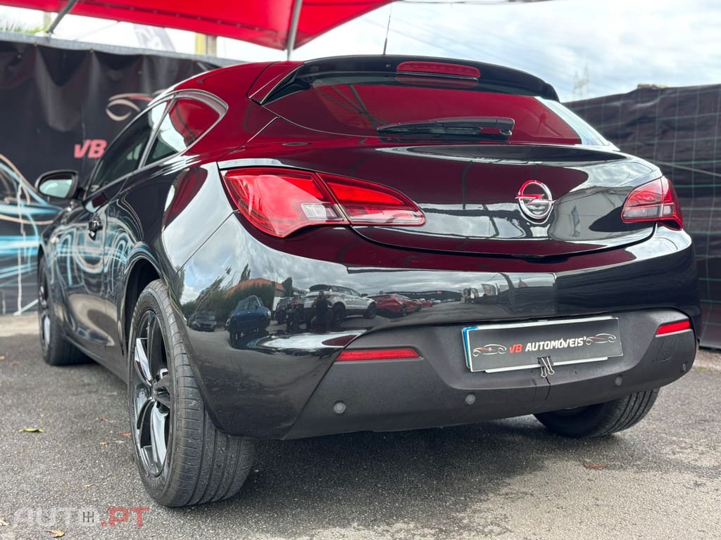 Opel Astra 1.7 CDTi Selection Business