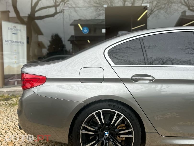 BMW M5 Standard