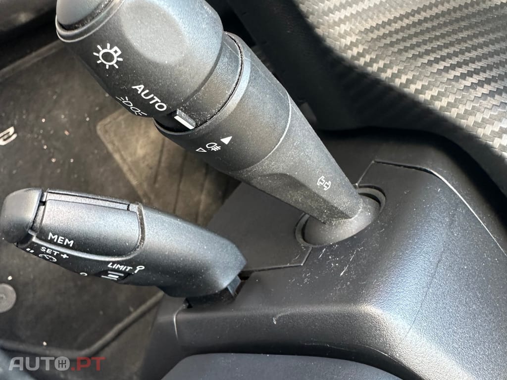 Peugeot 208 1.2 PureTech Active Pack
