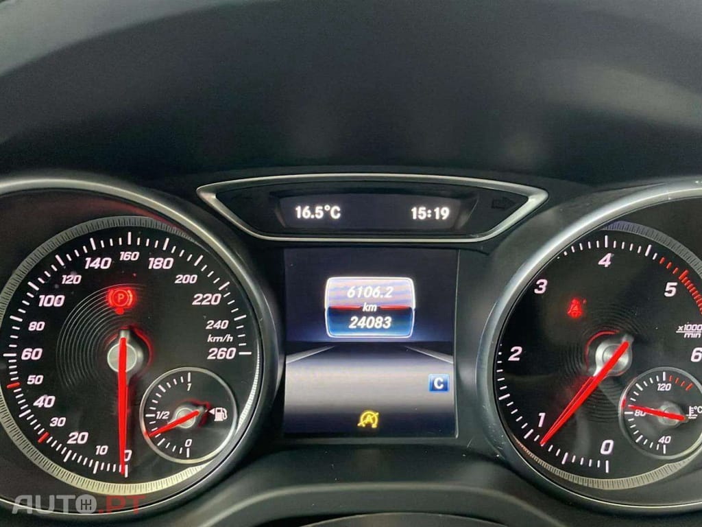 Mercedes-Benz CLA 180 d AMG Line