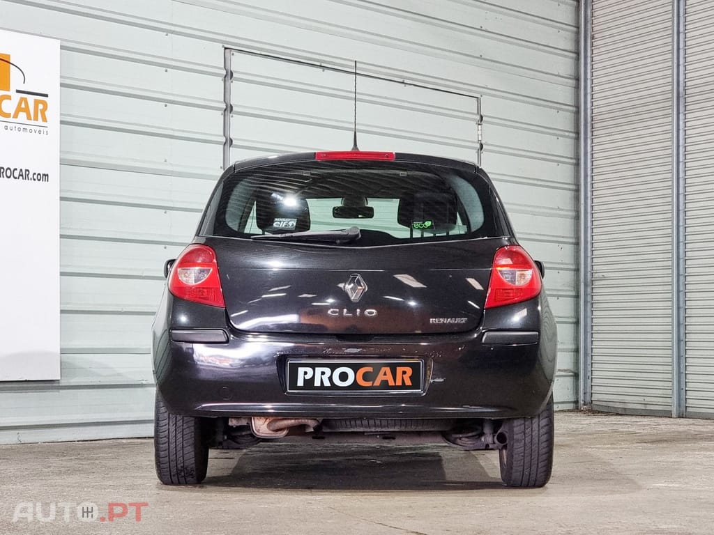 Renault Clio 1.2 16V Confort