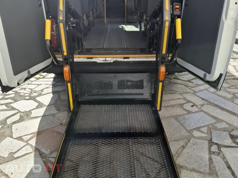 Fiat Ducato Plataforma Elevat. P/ Cadeiras Rodas
