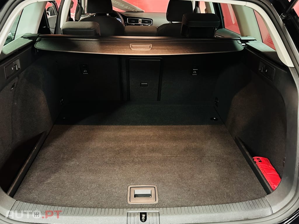 Volkswagen Golf Variant 1.0 TSI Confortline DSG