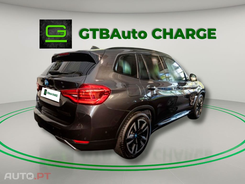 BMW iX3 I.V.A DEDUTIVEL 