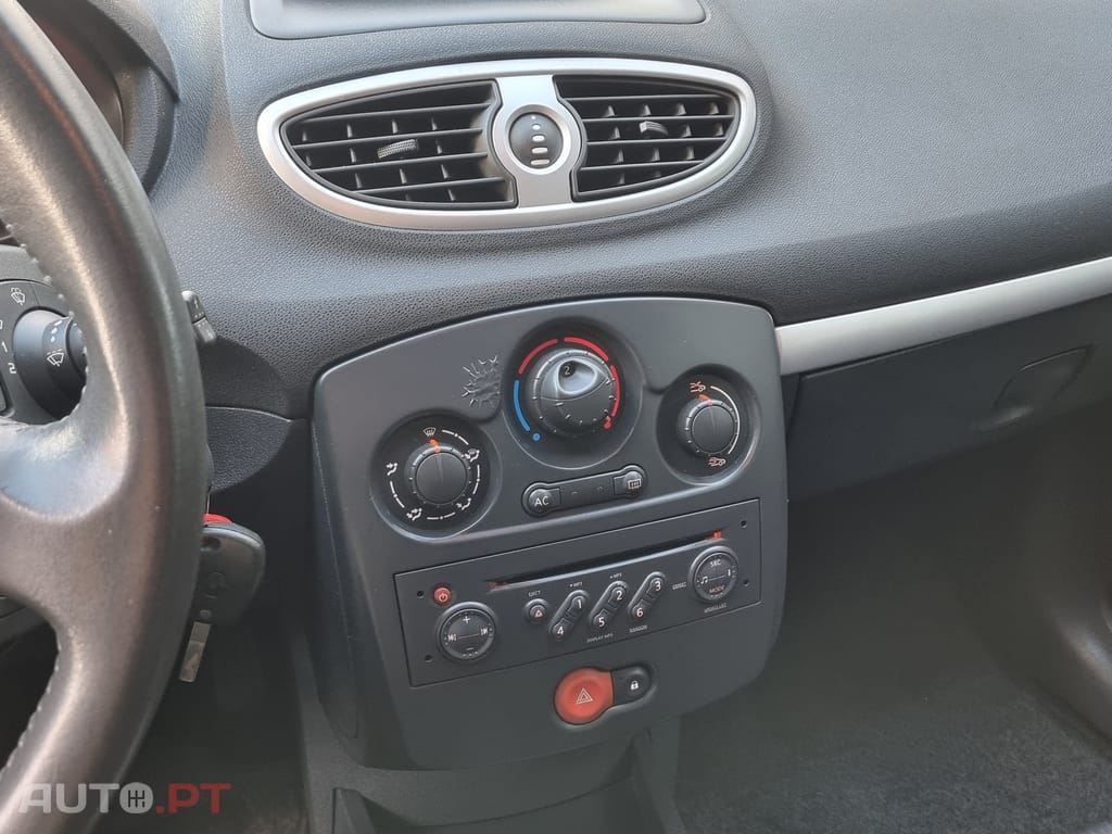 Renault Clio 1.2 16V Confort