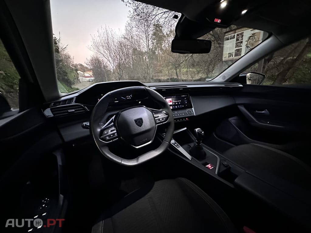 Peugeot 308 1.5 BlueHDi Allure Pack