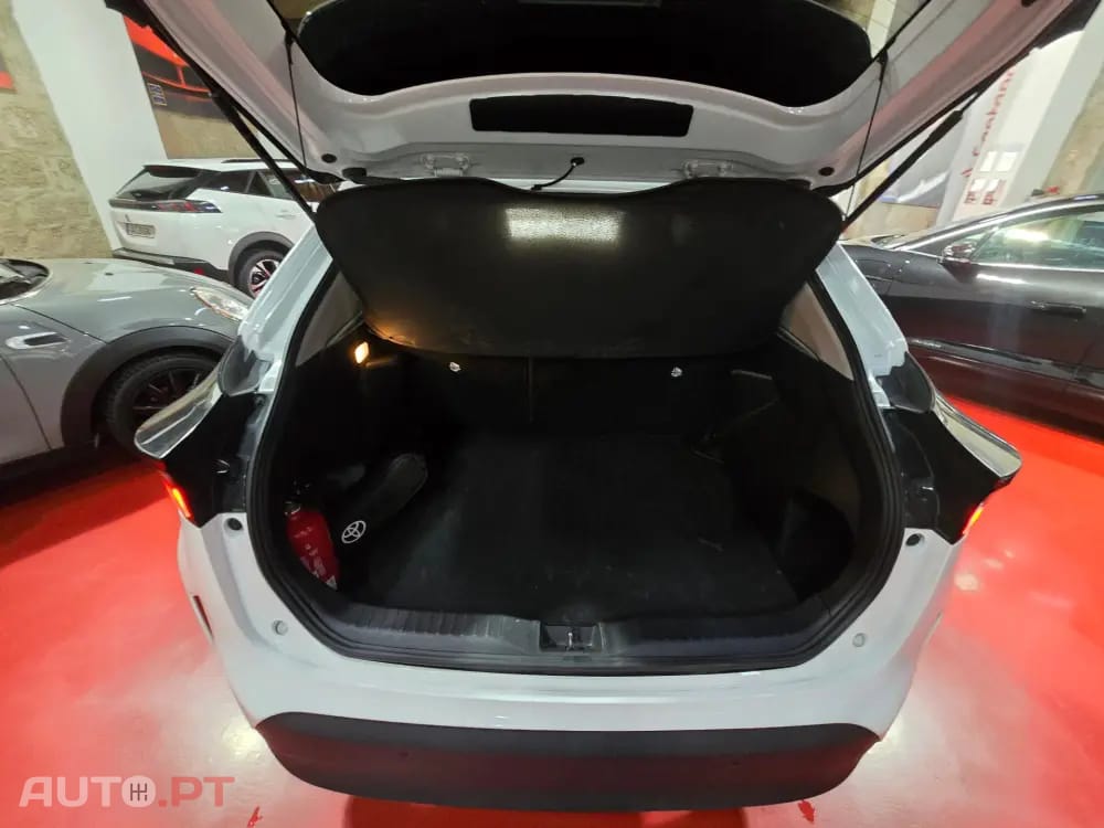 Toyota Yaris Cross 1.5 HDF Comfort Plus