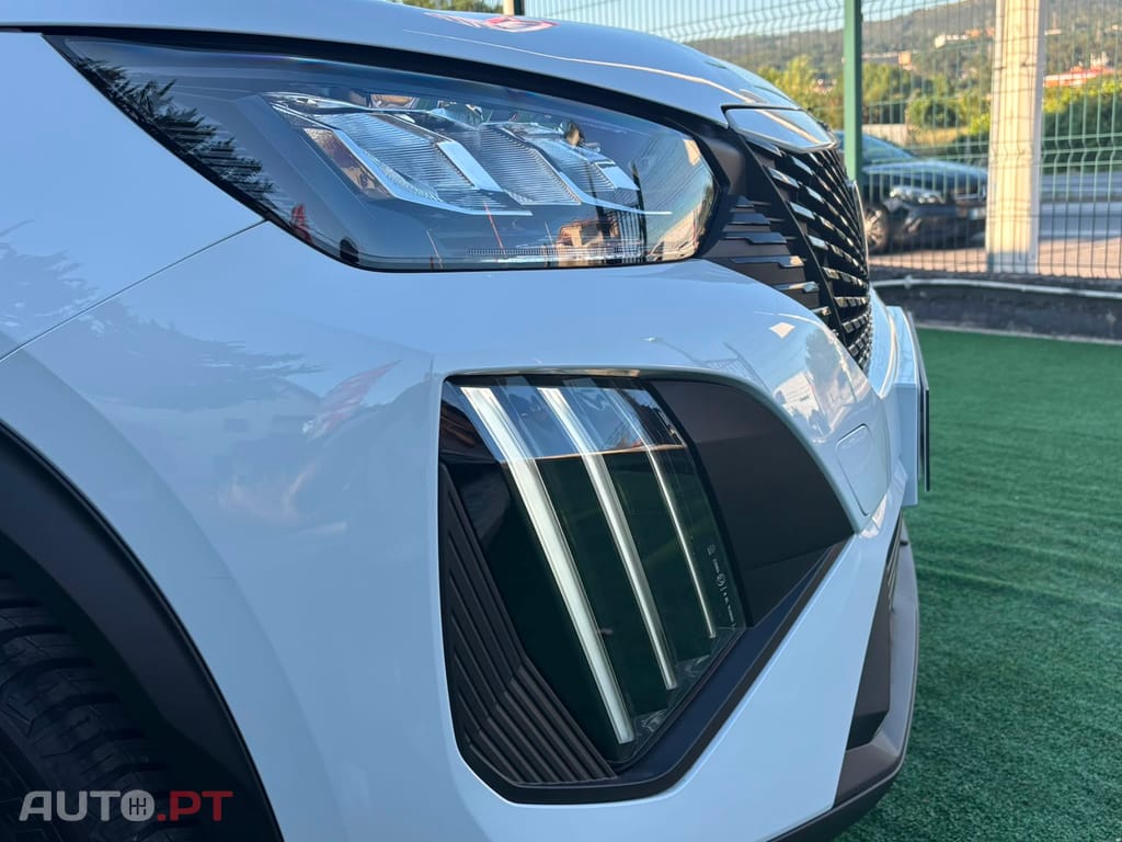 Peugeot E-2008 𝟱𝟰 𝙠𝙒𝙝 𝟭𝟱𝟲𝙘𝙫𝙨 𝙎𝙩𝙮𝙡𝙚