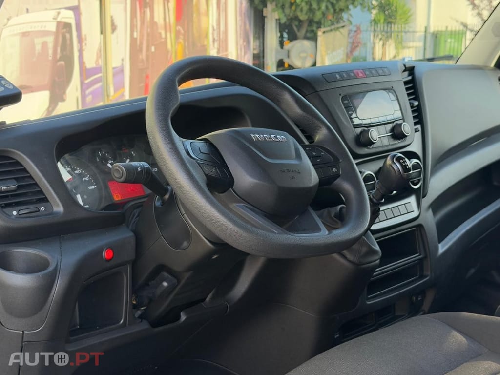 Iveco Daily CONGELAÇÃO+PLATAFORMA