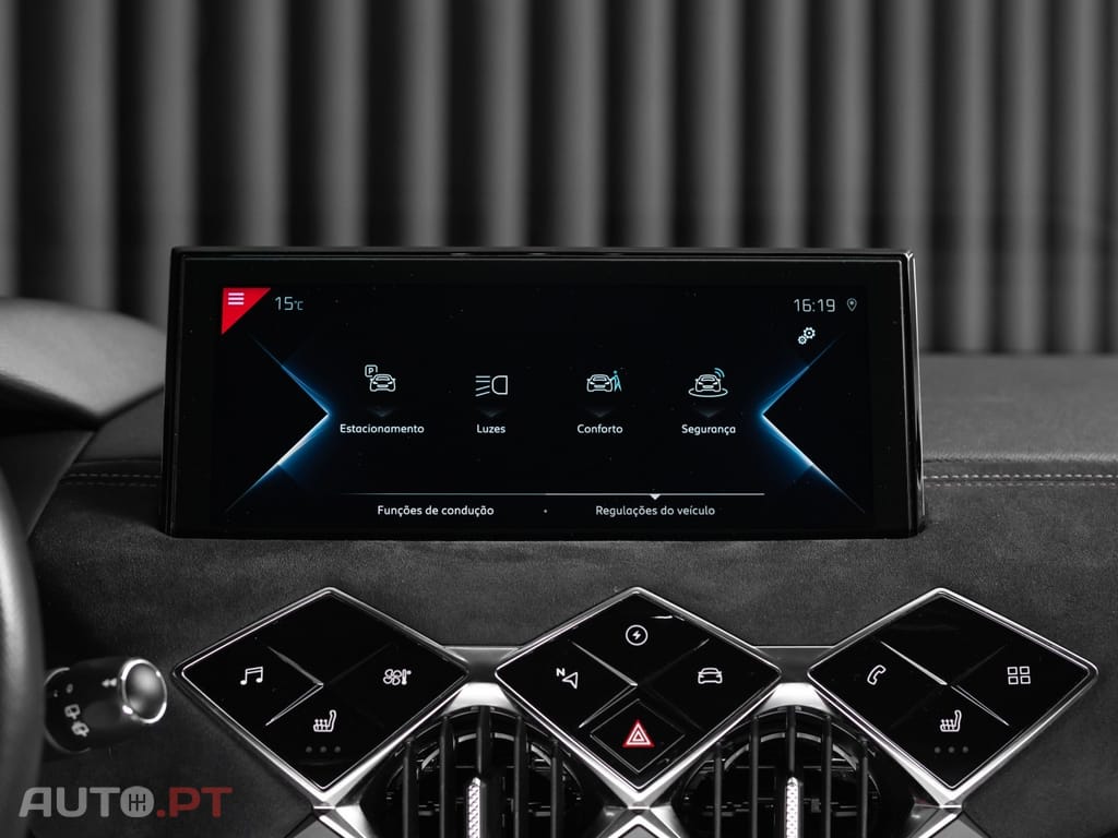 DS DS3 Crossback E-TENSE PERFORMANCE LINE