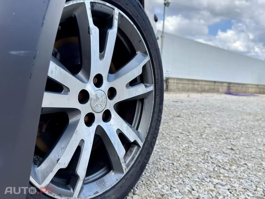 Peugeot 508 RXH 2.0 HDi Hybrid4 163cv 2-Tronic — fotografia 3