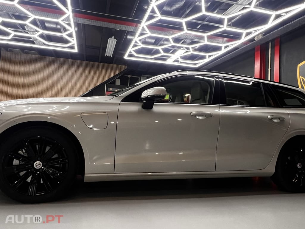 Volvo V60 2.0 T8 AWD TE Inscription Expression