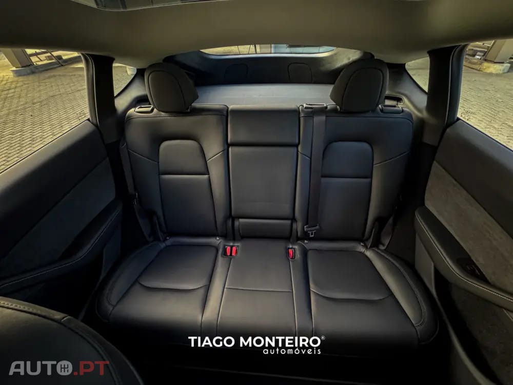 Tesla Model Y Tração Traseira