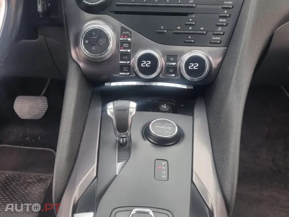 Citroen DS5 2.0 HDi Hybrid4 So Chic CMP6