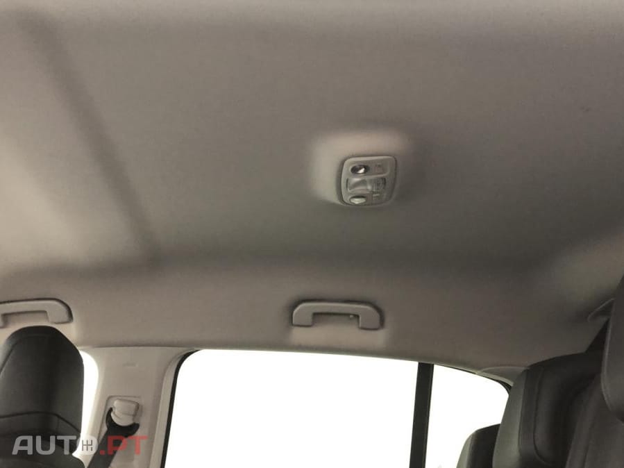 Citroen C5 Aircross 1.6 Hybrid Business e-EAT8