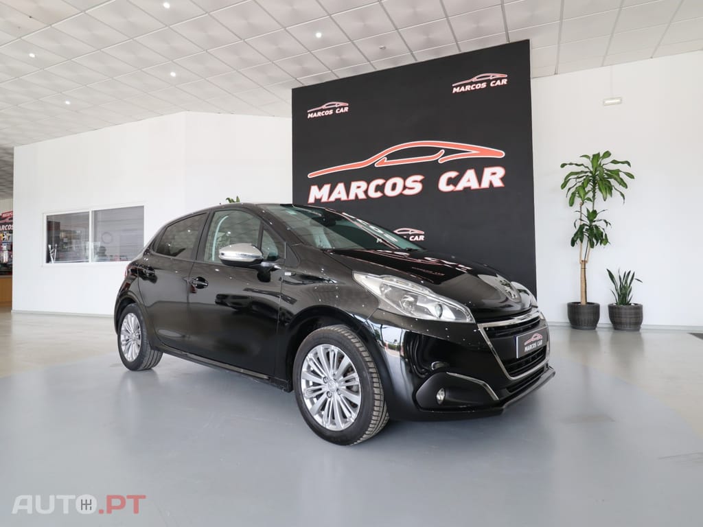 Peugeot 208 1.2 PureTech Style
