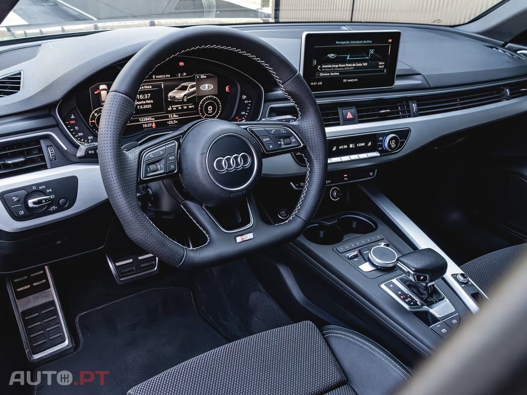 Audi A4 2.0 TDI S-line S tronic