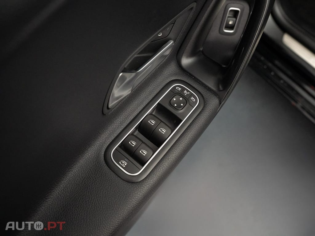 Mercedes-Benz A 250 e Style Plus