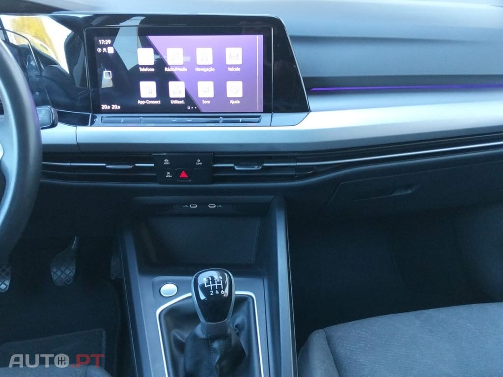 Volkswagen Golf 1.0 TSI Life