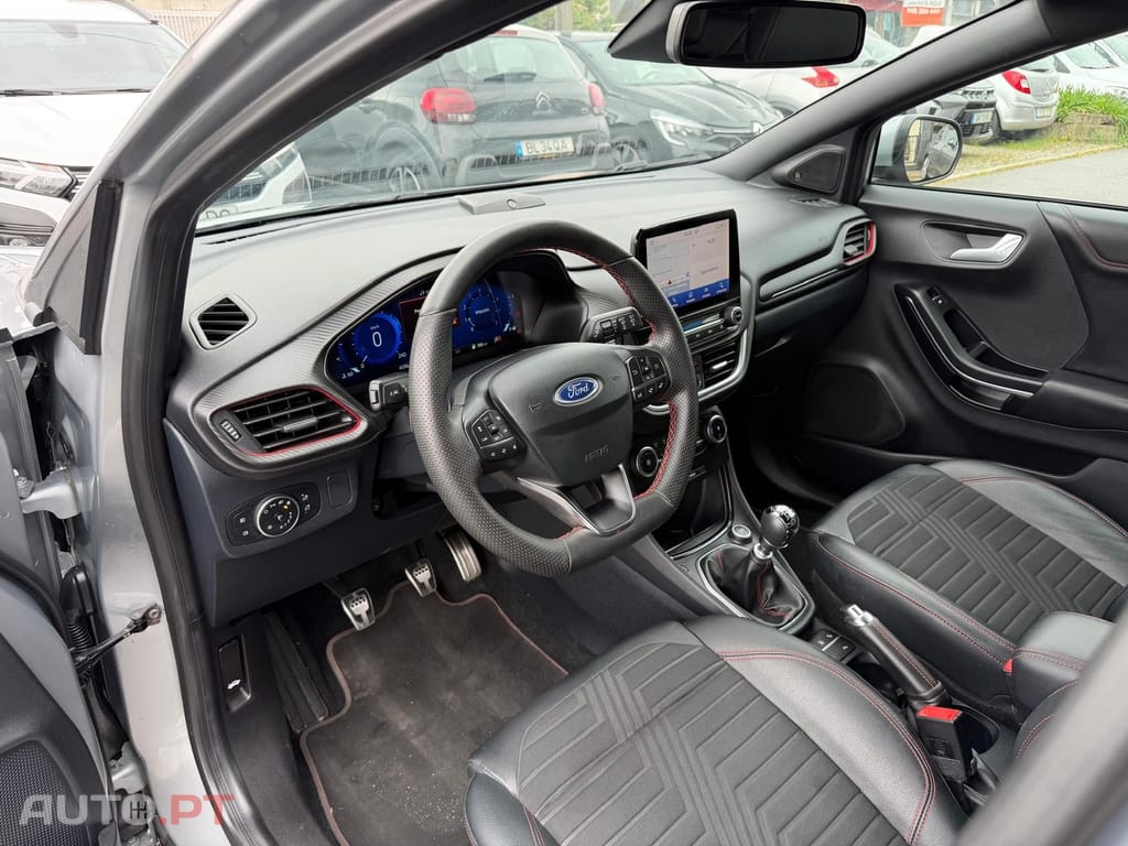 Ford Puma 1.0 EcoBoost MHEV ST-Line X