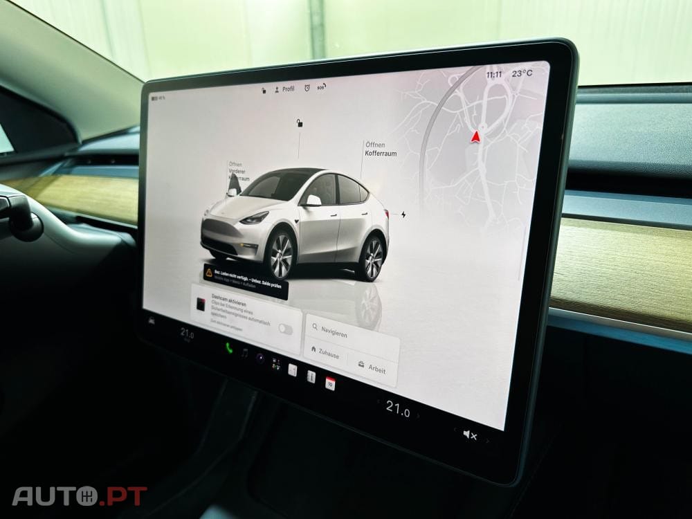 Tesla Model Y Long Range Dual Motor AWD