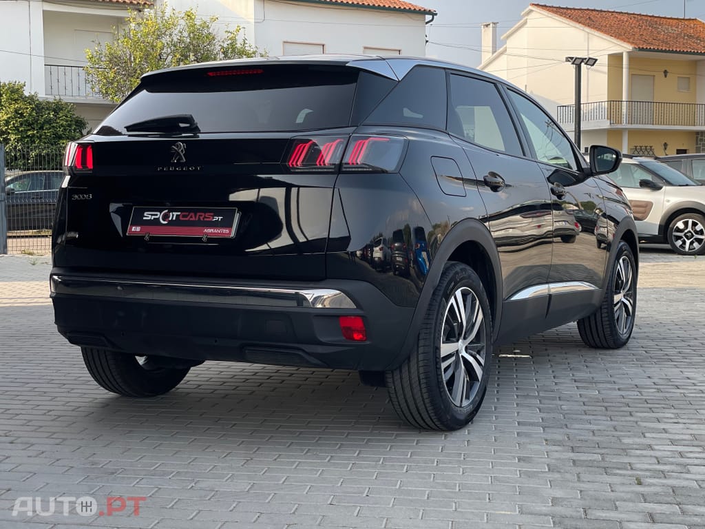 Peugeot 3008 1.2 Hybrid Allure e-DCS6