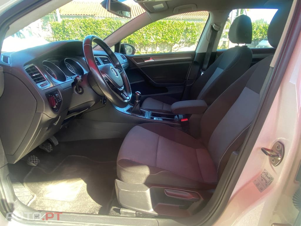 Volkswagen Golf 1.6 TDi BlueMotion Trendline