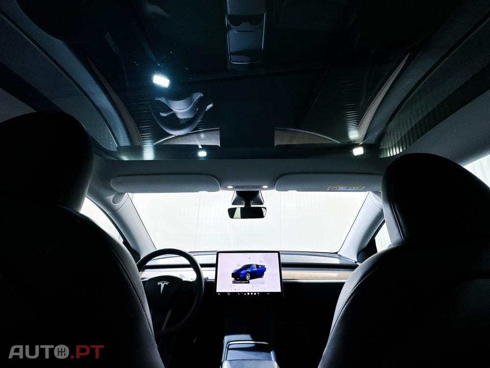 Tesla Model Y Long Range Dual Motor AWD
