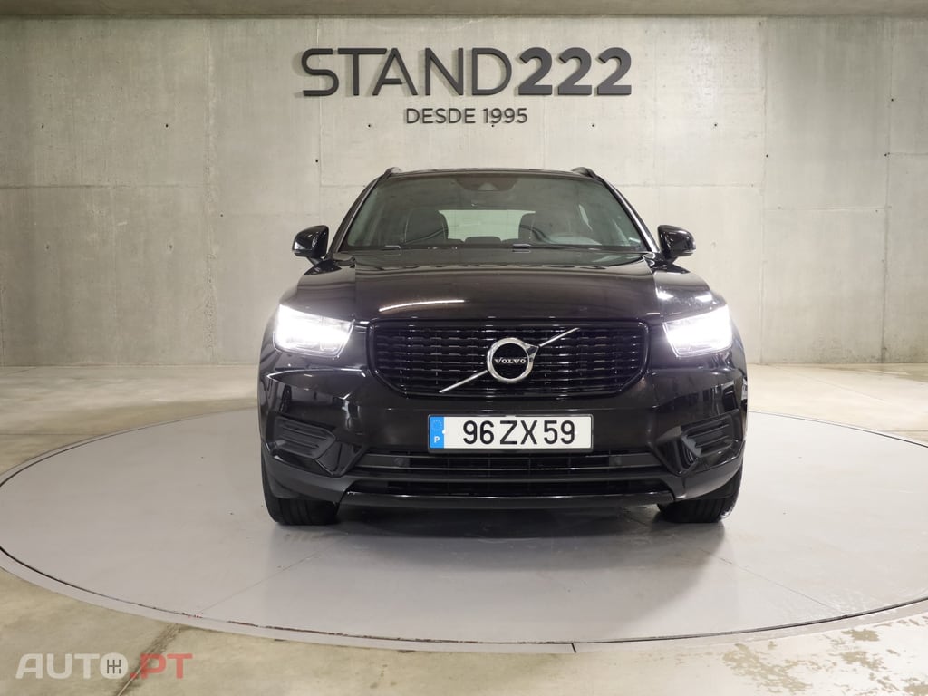 Volvo XC40 2.0 D3 R-Design