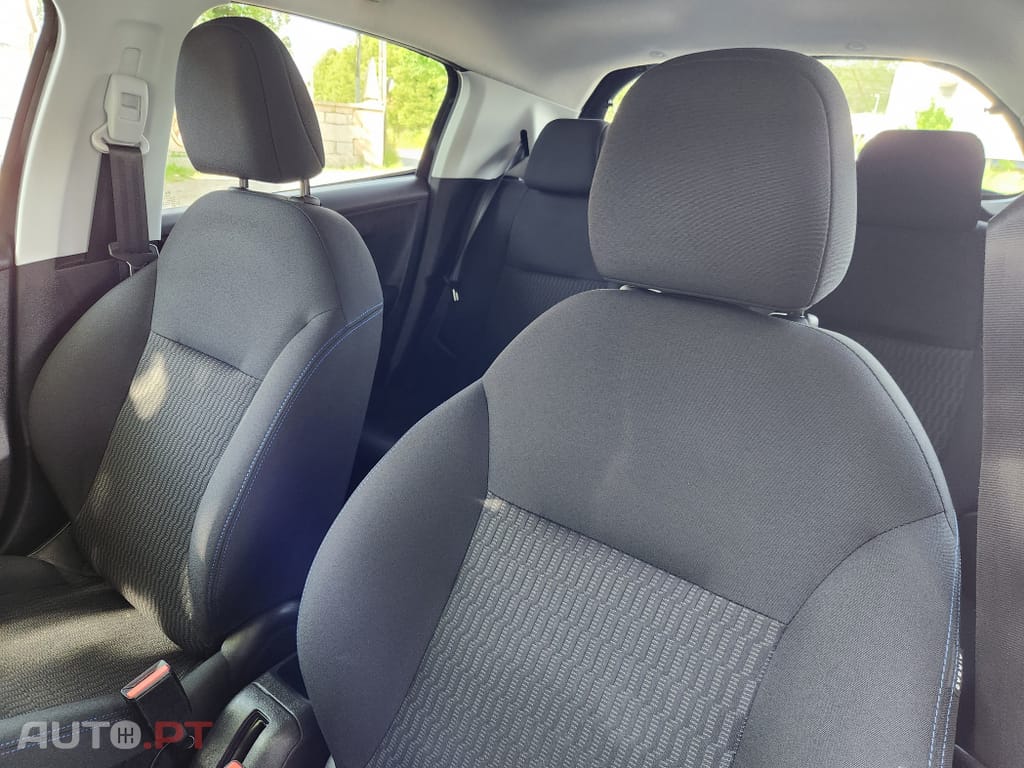 Peugeot 208 1.5 BlueHDi Signature