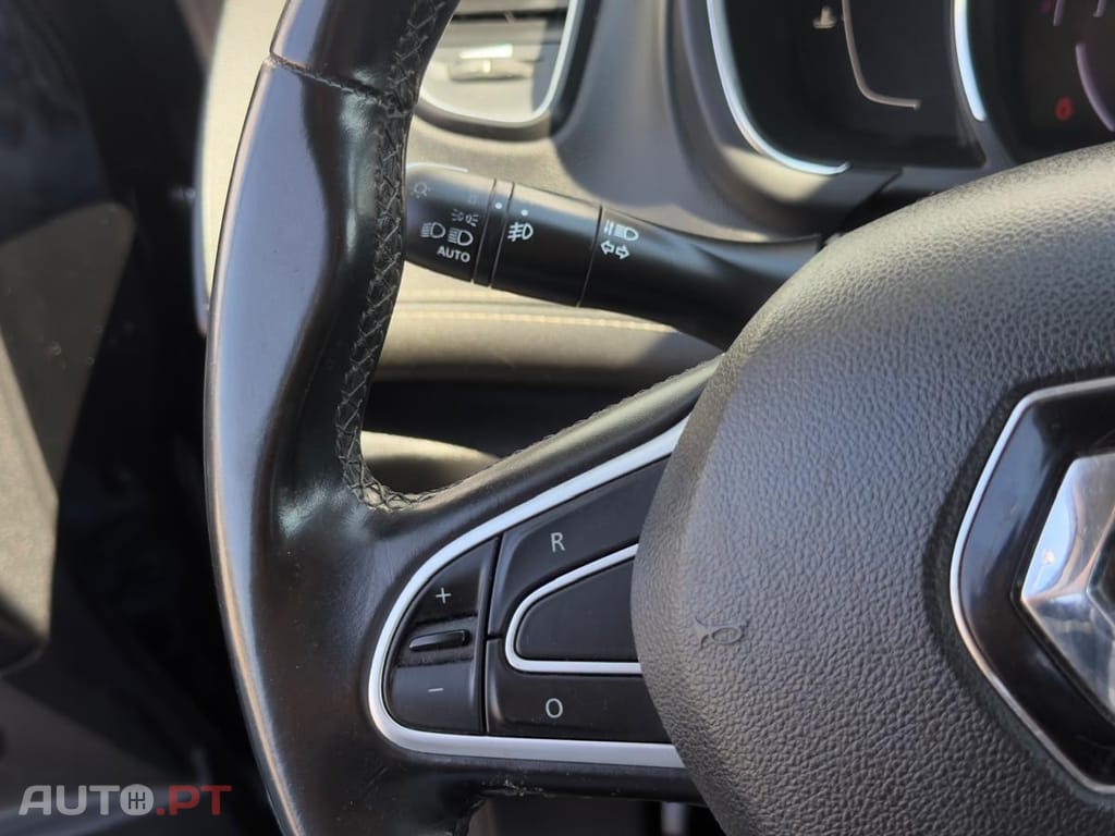 Renault Scénic 7 LUGARES