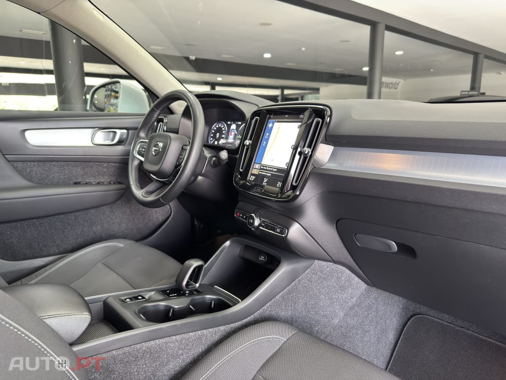 Volvo XC40 1.5 T5 PHEV Inscription Expression