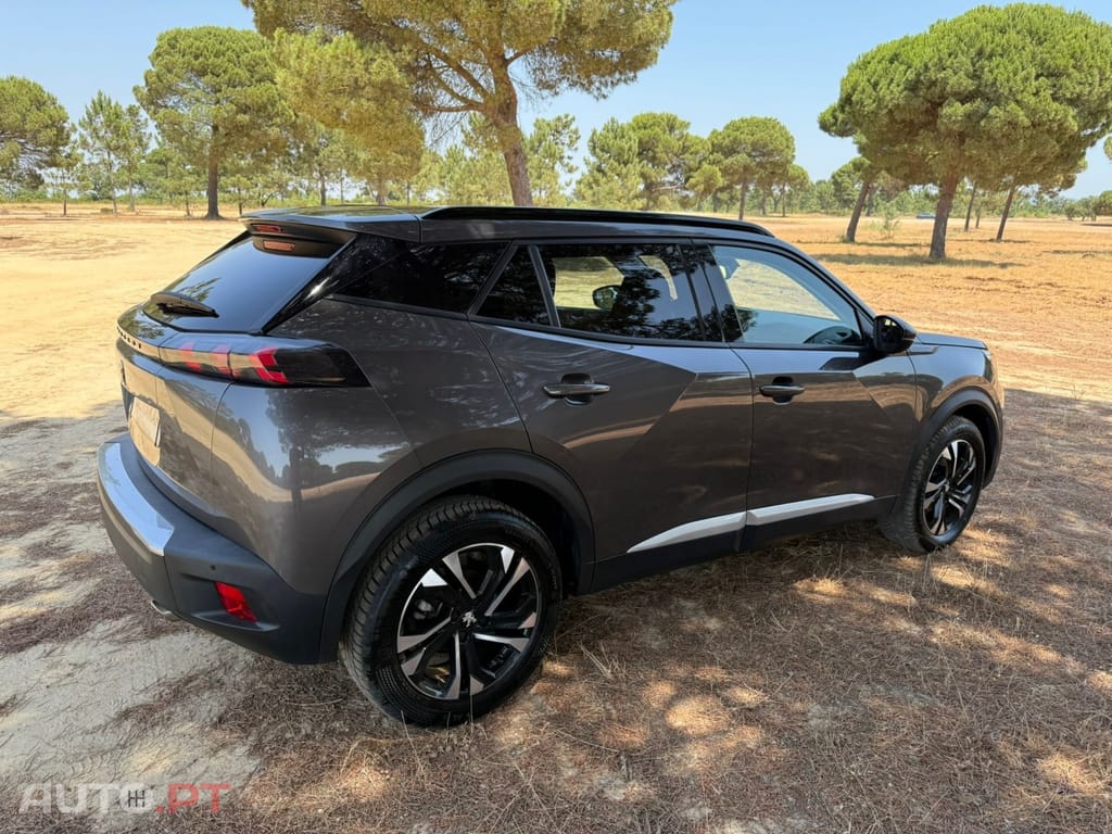 Peugeot 2008 1.5 BlueHDi Allure Pack