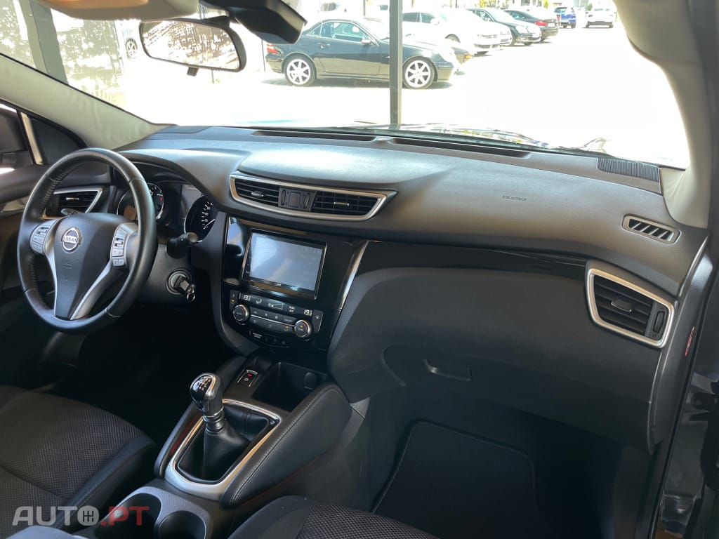 Nissan Qashqai 1.5 dCi Acenta Connect