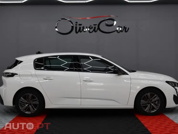 Peugeot 308 1.5 BlueHDi Active Pack — fotografia 2