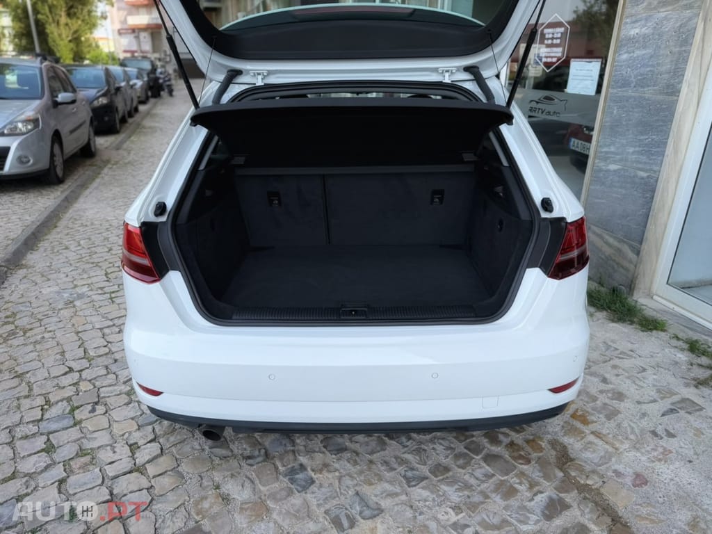 Audi A3 Sportback 1.6 TDI Design S tronic
