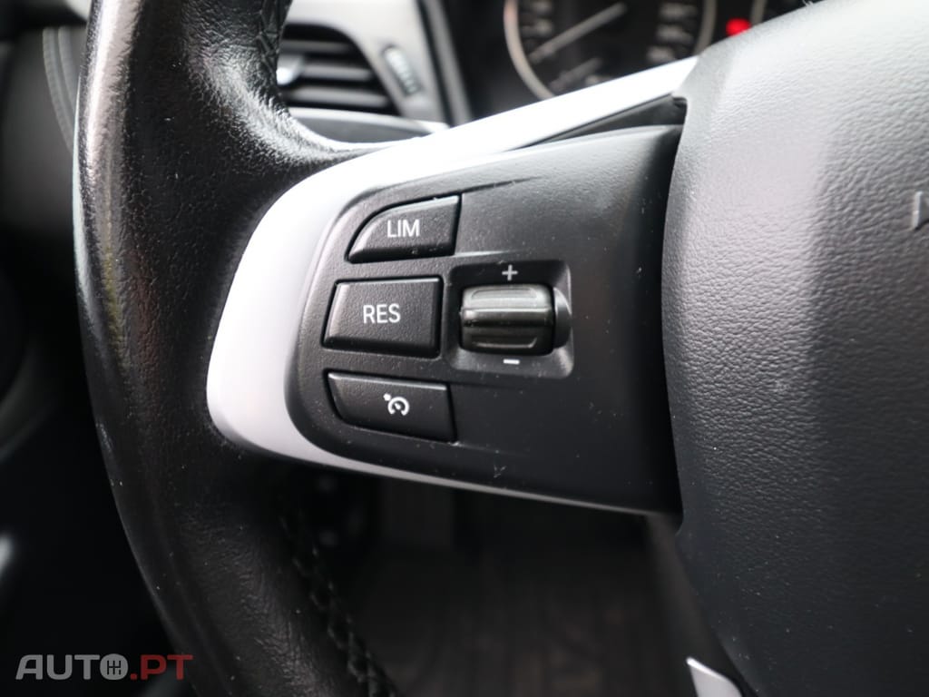 BMW 216 d Advantage
