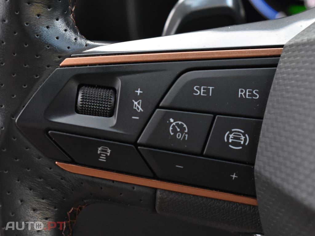 Cupra Formentor 1.4 e-Hybrid Cupra DSG VZ