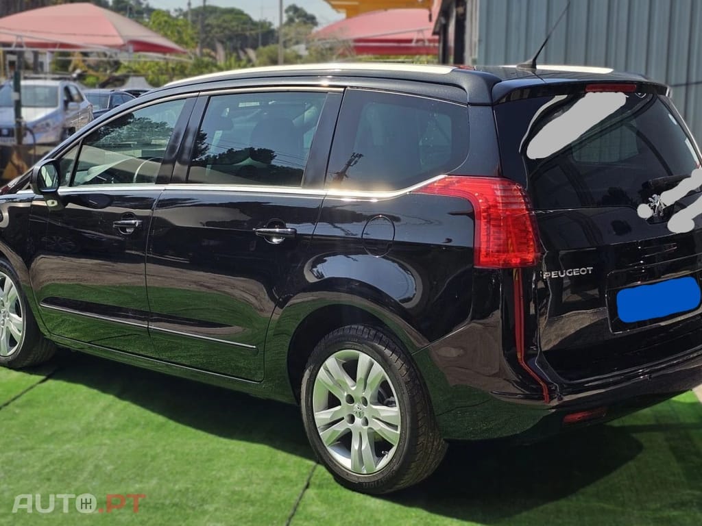 Peugeot 5008 1.6 e-HDi 7L Allure 2-Tronic