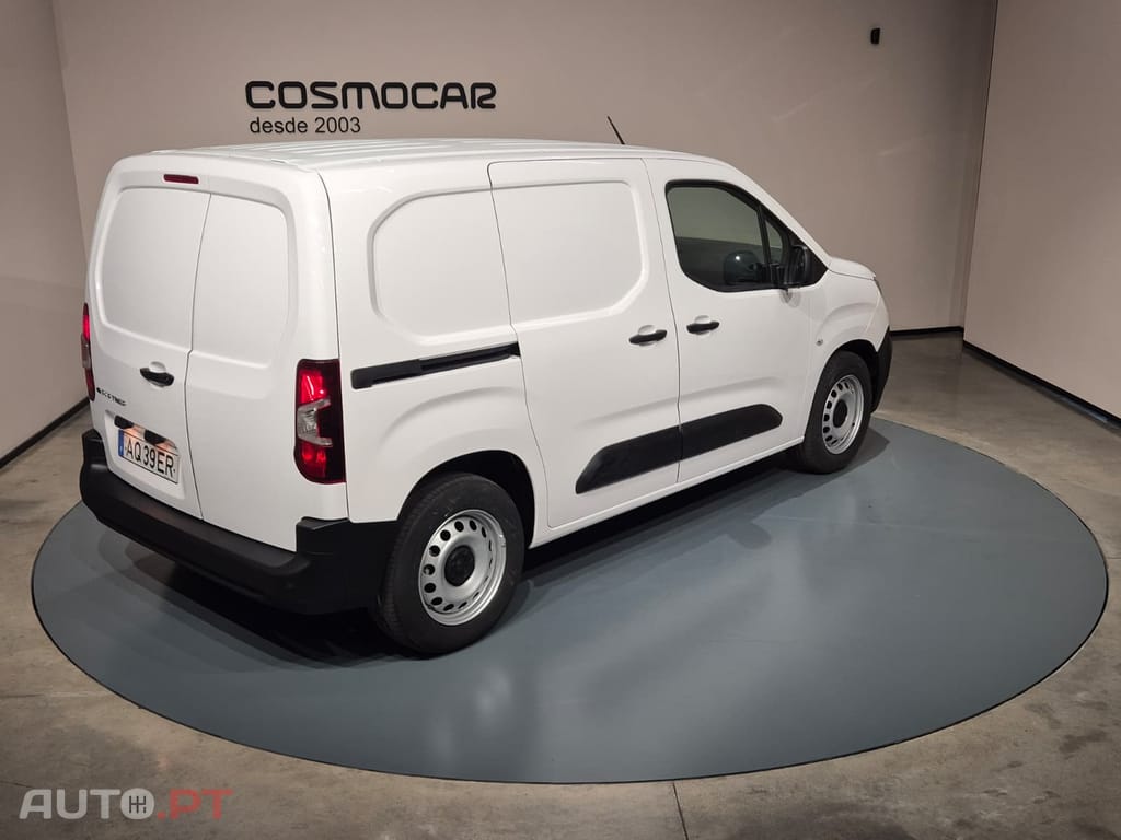 Peugeot E-Partner 50 Kwh Premium