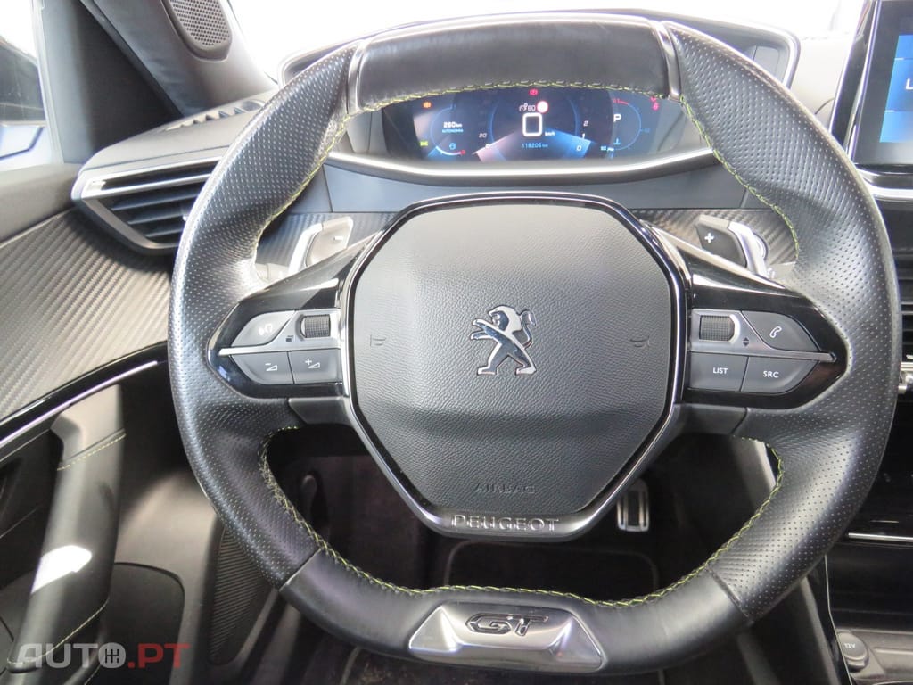 Peugeot 2008 1.5 BlueHDi GT EAT8