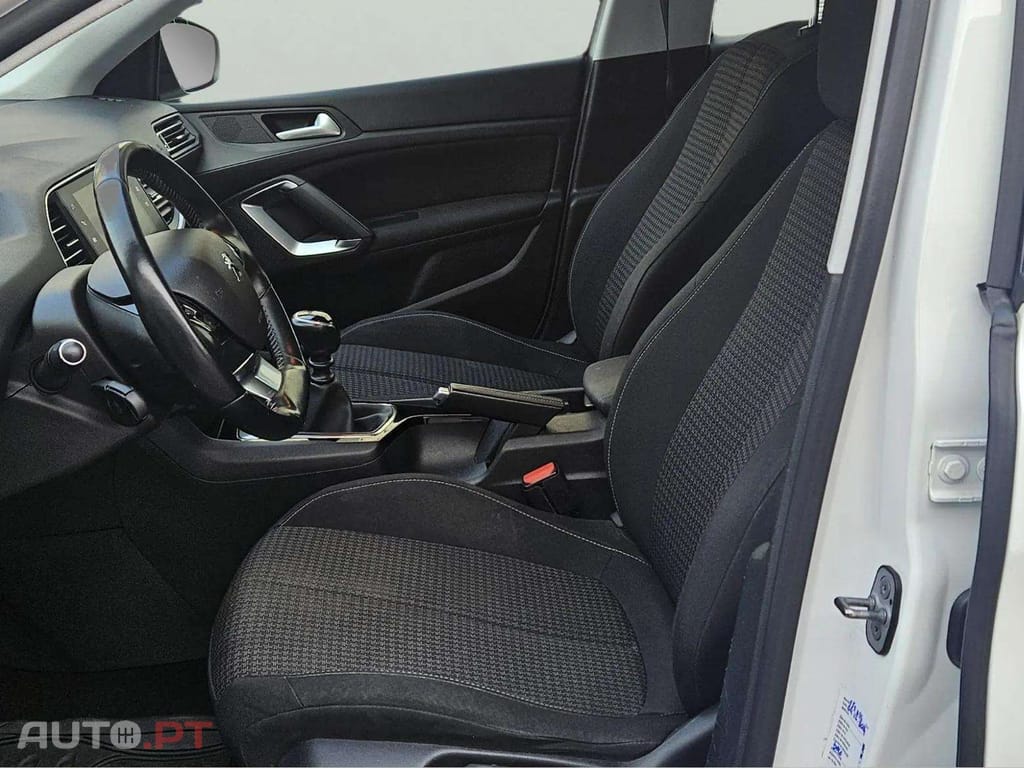 Peugeot 308 1.5 BlueHDi Allure