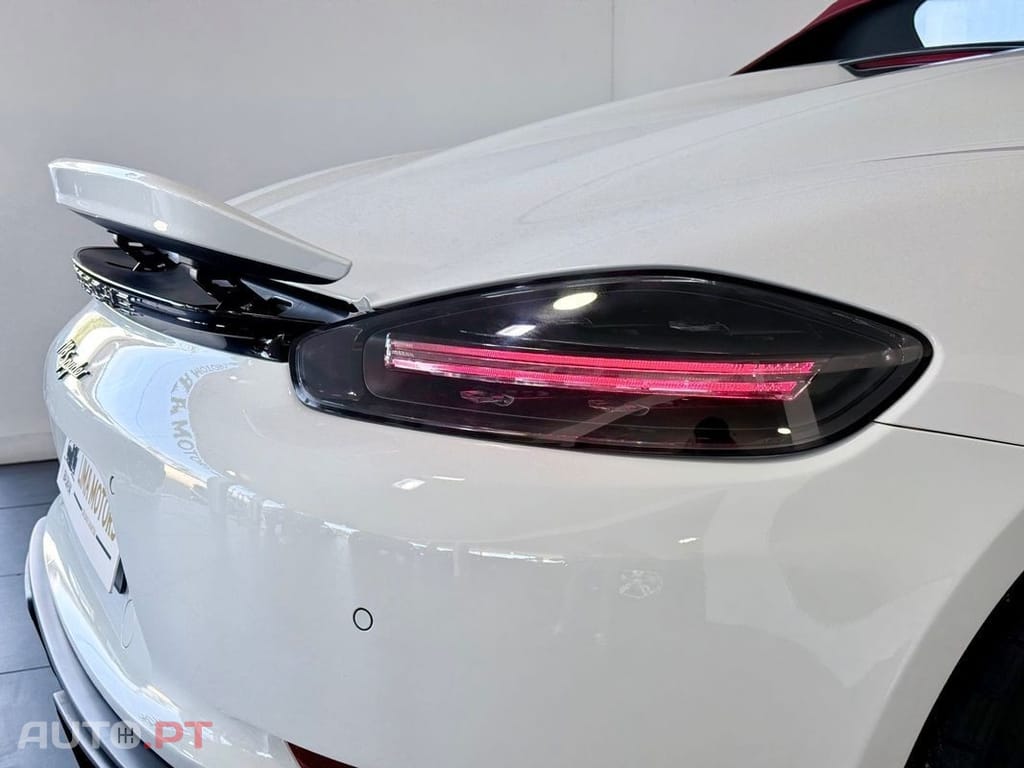 Porsche 718 Standard