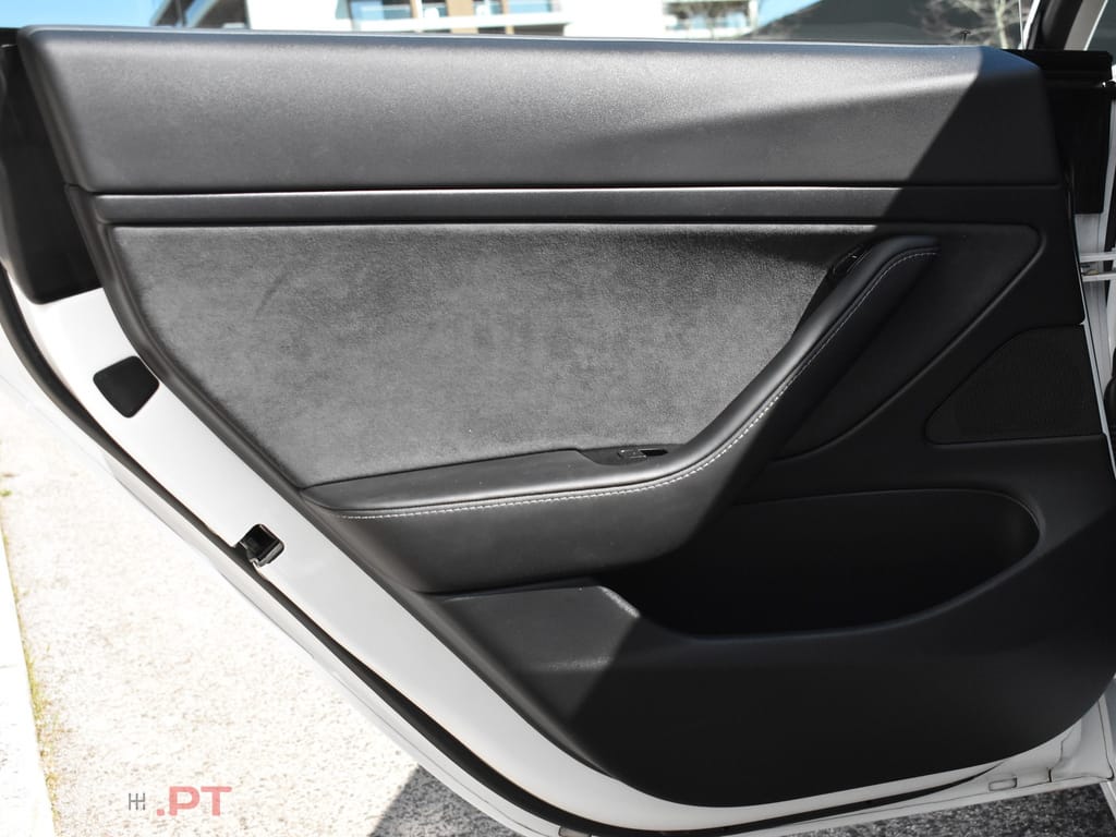 Tesla Model 3 Standard RWD Plus