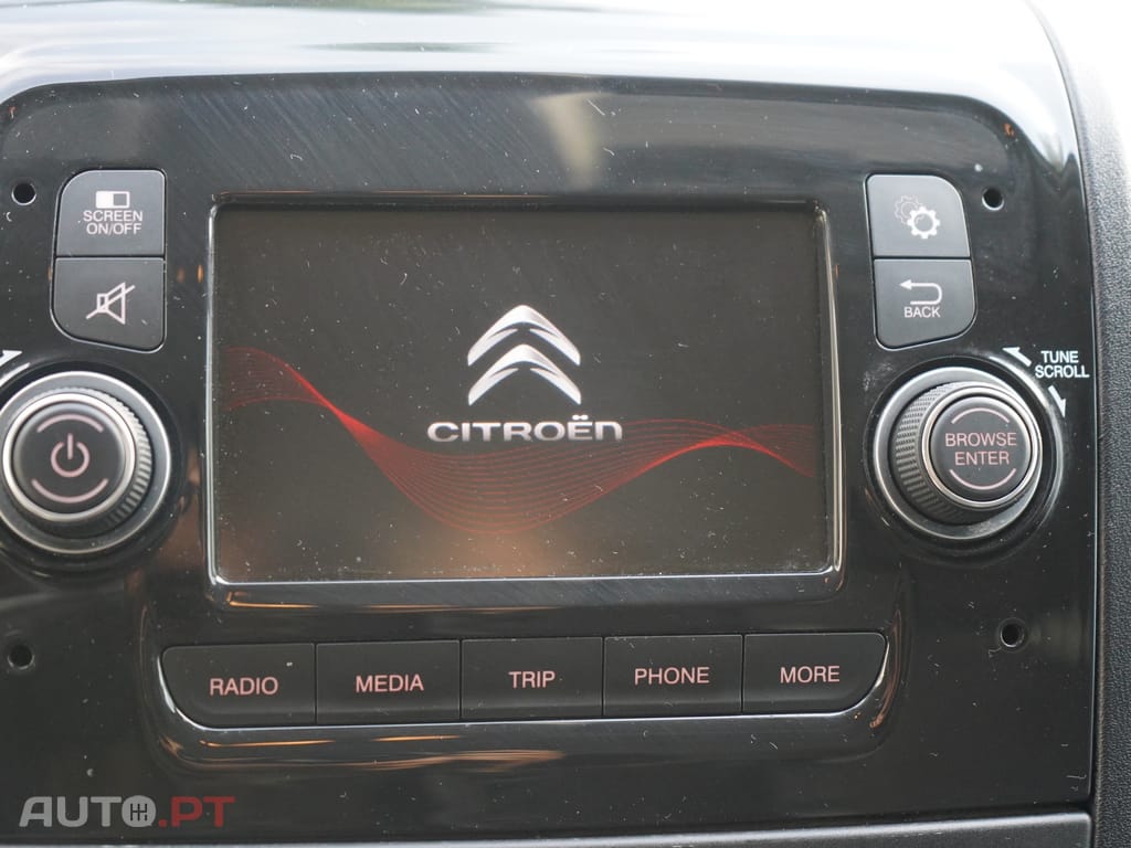 Citroen Jumper 2.2 BlueHDi 35 L3H2 Fibrada