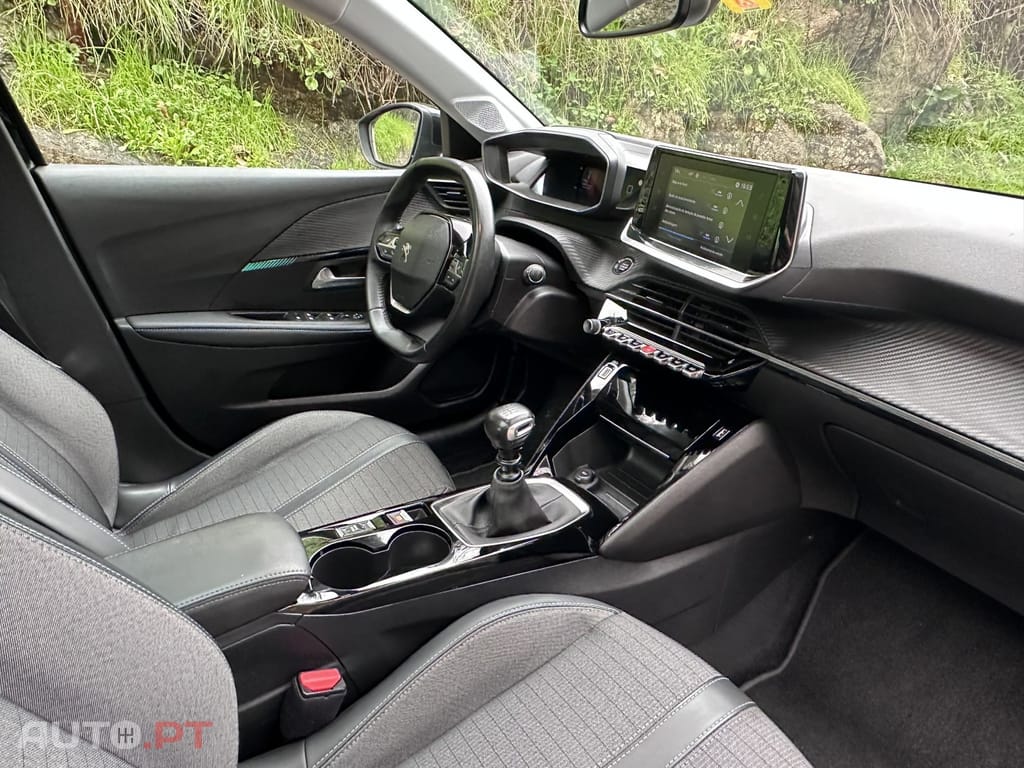Peugeot 208 1.5 BlueHDi Allure
