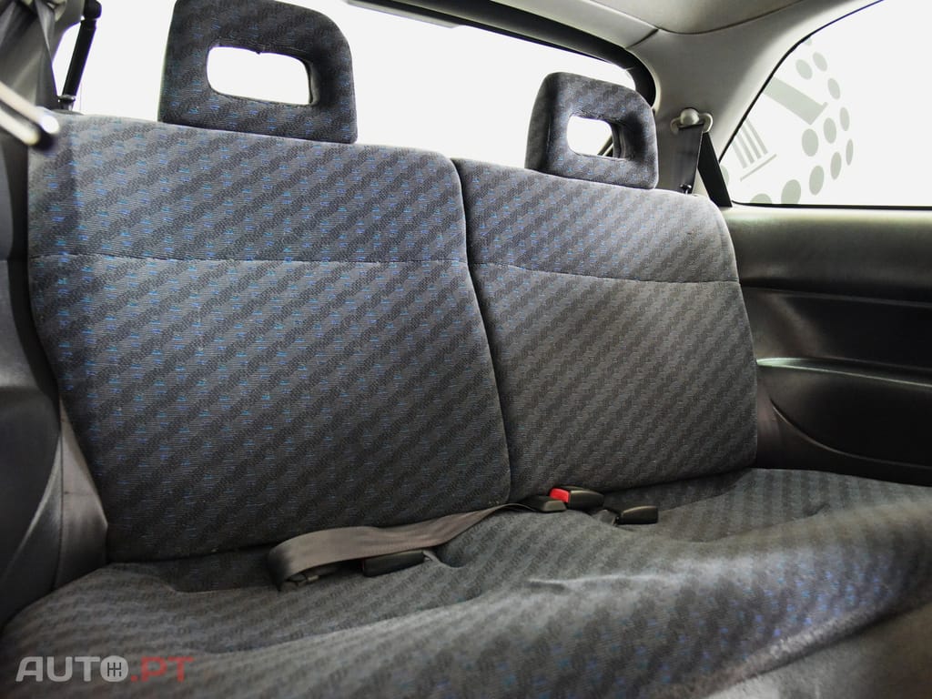 Honda Civic 1.4i S